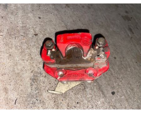 ETRIER ARRIERE GAUCHE DUE 2 P85, 3 P88, DUE 6, DUE FIRST / LIGIER IXO, JS50 PHASE 1 2 3, JSRC / MICROCAR F8C, M8, MGO 1 2 3 4