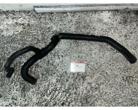DURITE INFERIEUR DE LIQUIDE DE REFROIDISSEMENT MICROCAR MGO 1 ( moteur YANMAR )