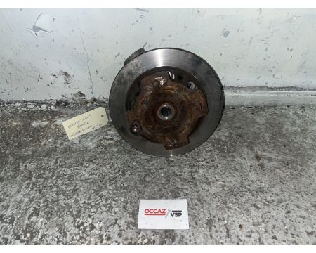 PORTE MOYEU GAUCHE MICROCAR MGO 1 , ENTRAXE 115 mm