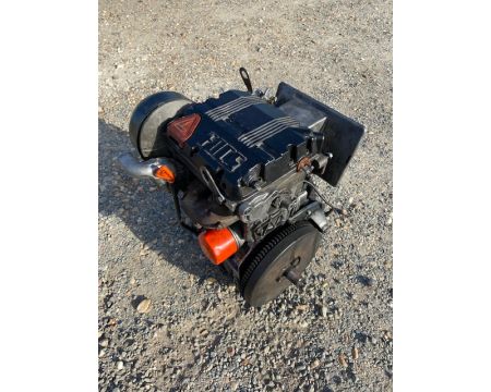 Moteur Lombardini Focs 43000km avec bobine de charge / LIGIER : 162 , AMBRA , NOVA / MICROCAR : LYRA , VIRGO / CHATENET : STELLA , MEDIA / JDM : TITANE