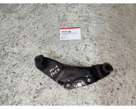 SUPPORT DE LIAISON MOTEUR / BOITE MICROCAR MC 1, MC 2 ( moteur LOMBARDINI FOCS )
