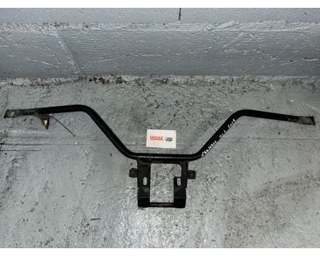 TRAVERSE / SUPPORT DE PARE CHOC AVANT MICROCAR MC1, MC2 / MOTEUR LOMBARDINI FOCS