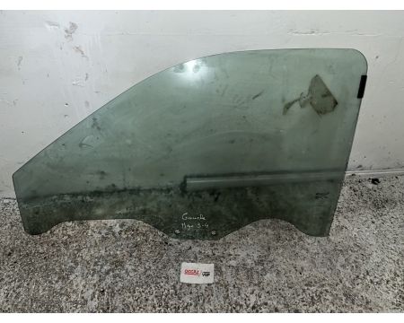 VITRE DE PORTE GAUCHE MICROCAR MGO 3, MGO 4, MGO 6 / LIGIER JS60